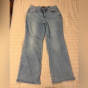 Judy Blue Retro Wide Fit